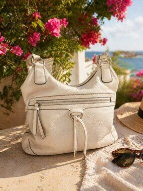 🤍 Summer Chic Cream Leather Shoulder Bag 🤍